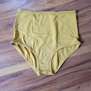 Arq Panties size L